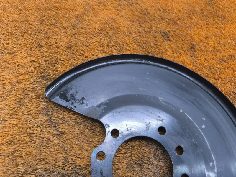 Пыльник тормозного диска