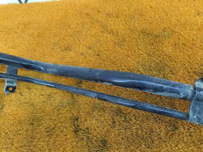 Горловина топливного бака