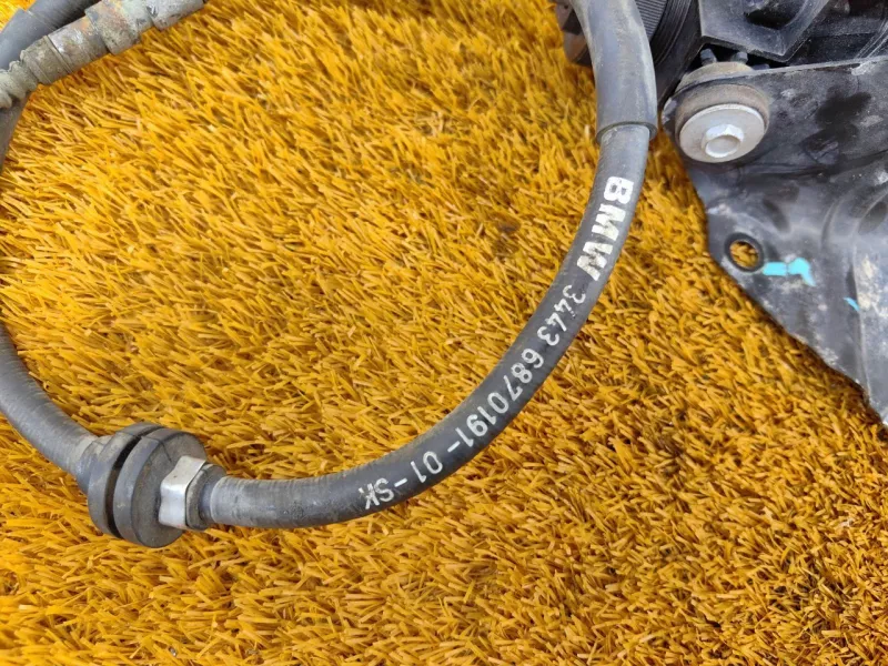 Механизм стояночного тормоза