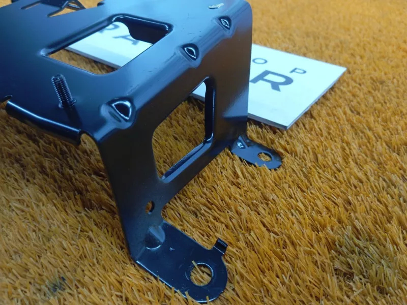 Кронштейн BMW X3 2018 6801490 G01 B47