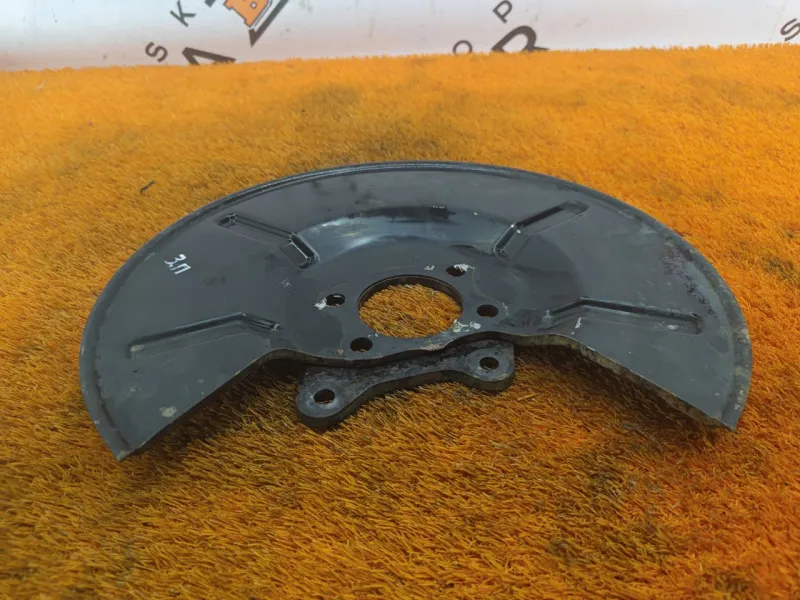 Пыльник тормозного диска