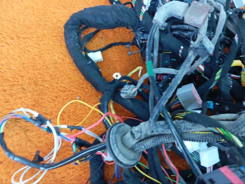 Проводка подкапотная