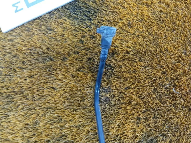 Клапан вентиляции топливного бака