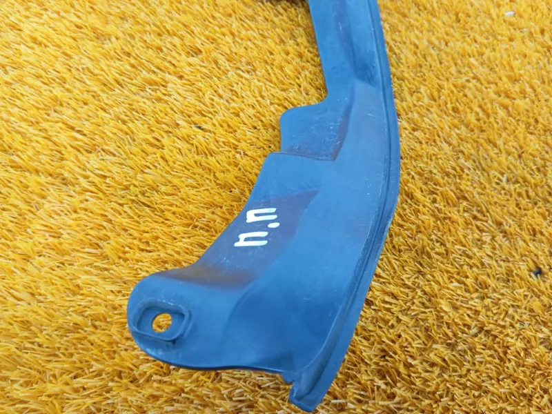 Уплотнитель двери