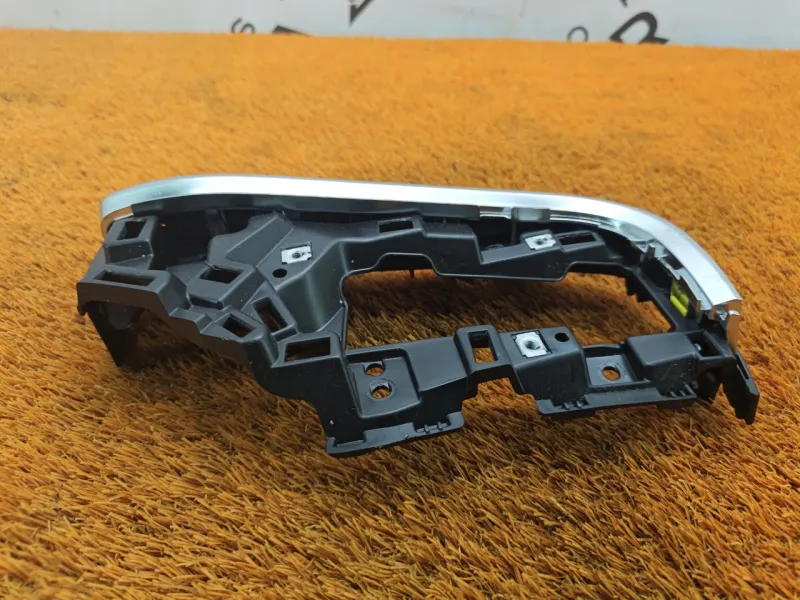 Накладка на торпедо