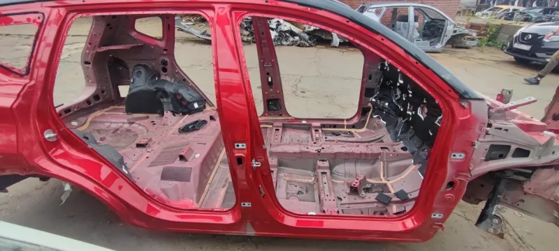 Порог с центральной стойкой