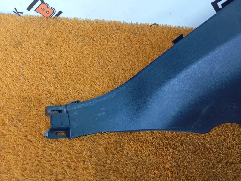 Обшивка багажника