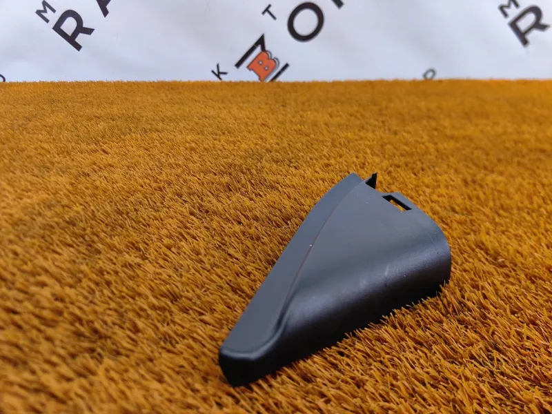 Накладка двери