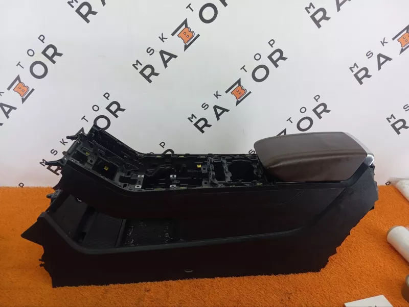 Консоль центральная