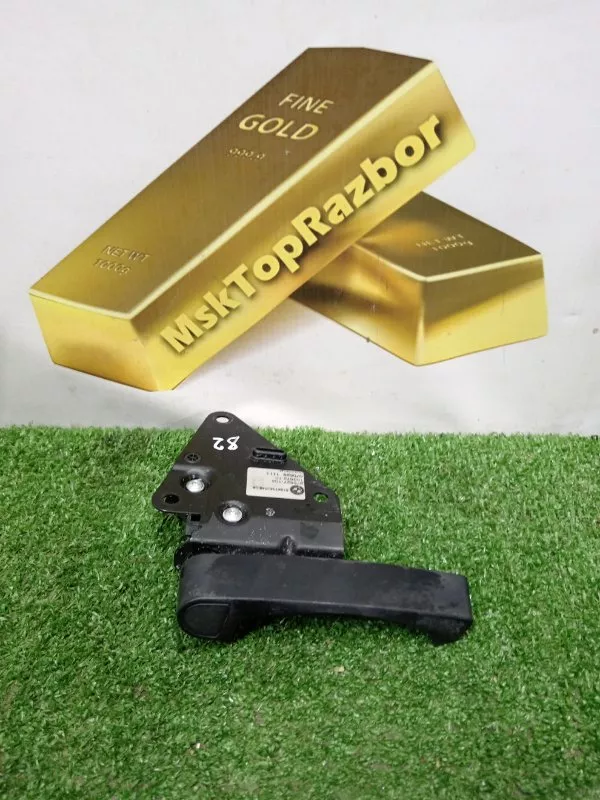 Привод замка двери багажника