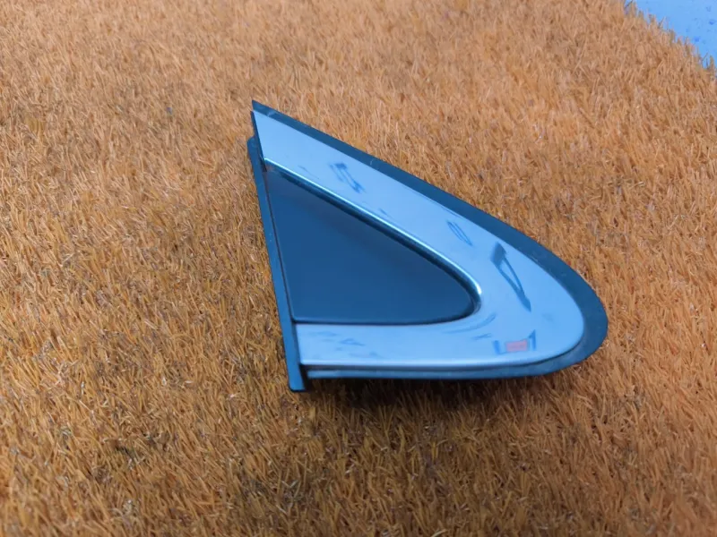 Молдинг двери