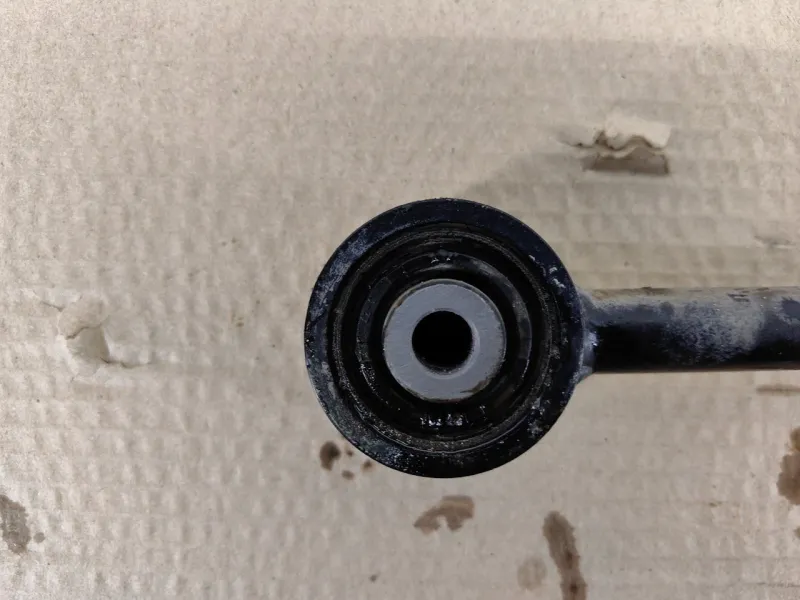 Рычаг подвески