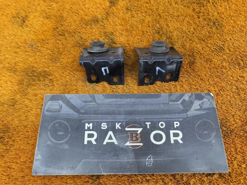 Крепление радиатора