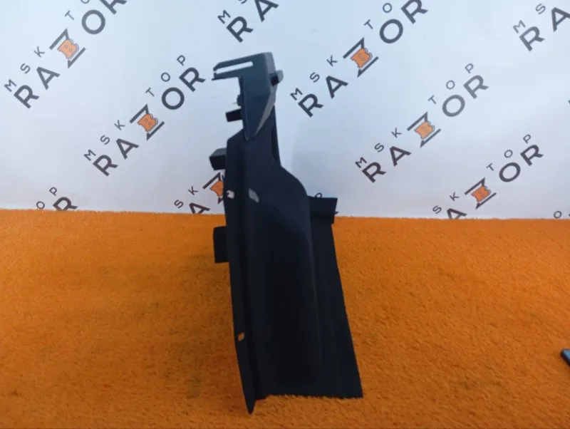 Обшивка багажника