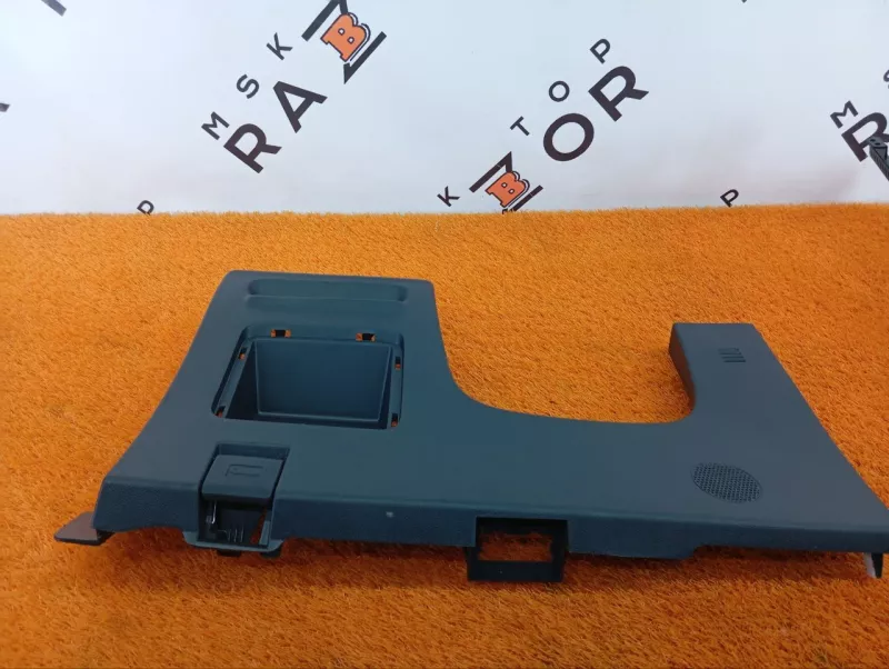 Накладка на торпедо