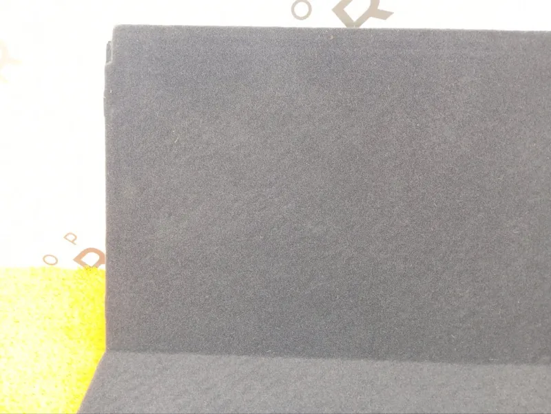 Полка багажника