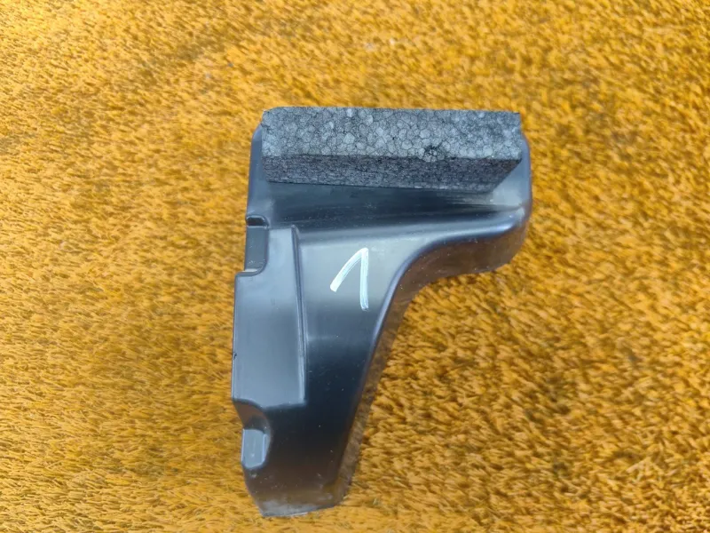 Кронштейн бампера