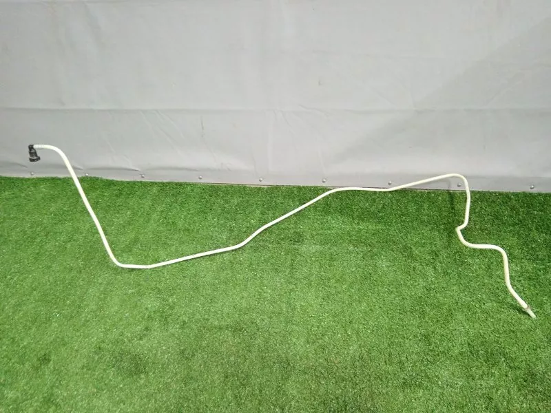 Трубка топливная