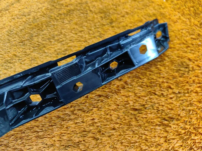 Кронштейн бампера