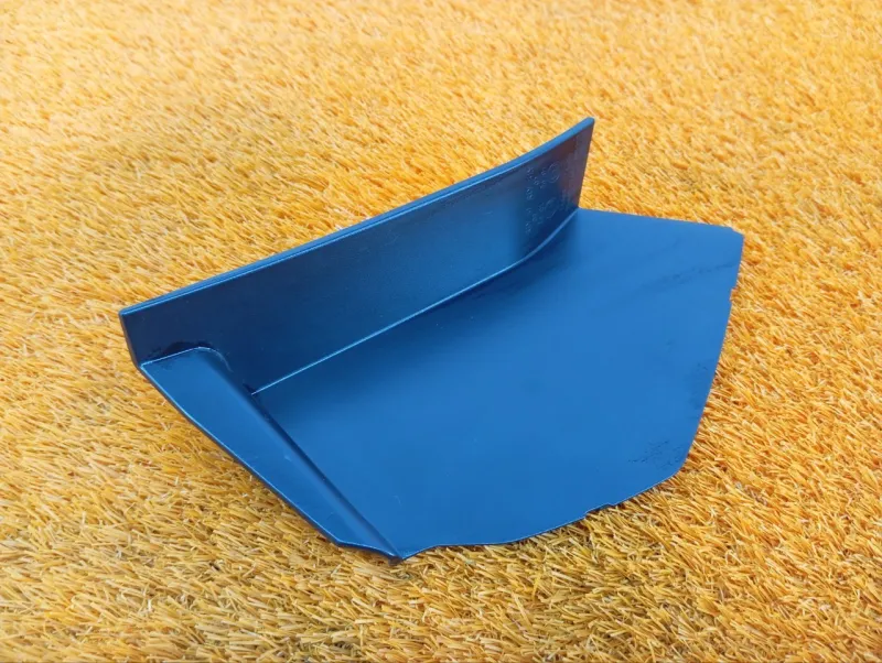 Накладка фонаря