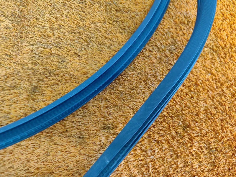 Уплотнитель проема двери