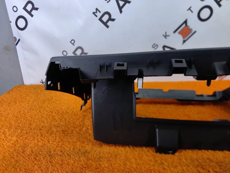 Накладка на торпедо