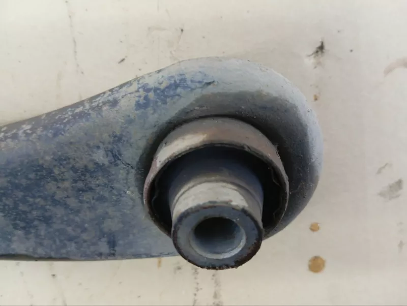 Рычаг подвески