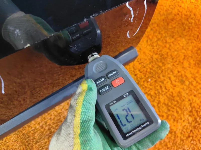 Дверь боковая