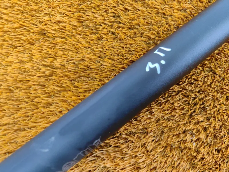 Амортизатор багажника