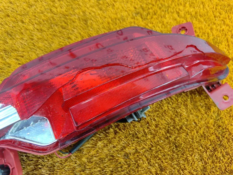 Фонарь противотуманный