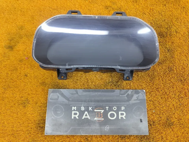 Панель приборов