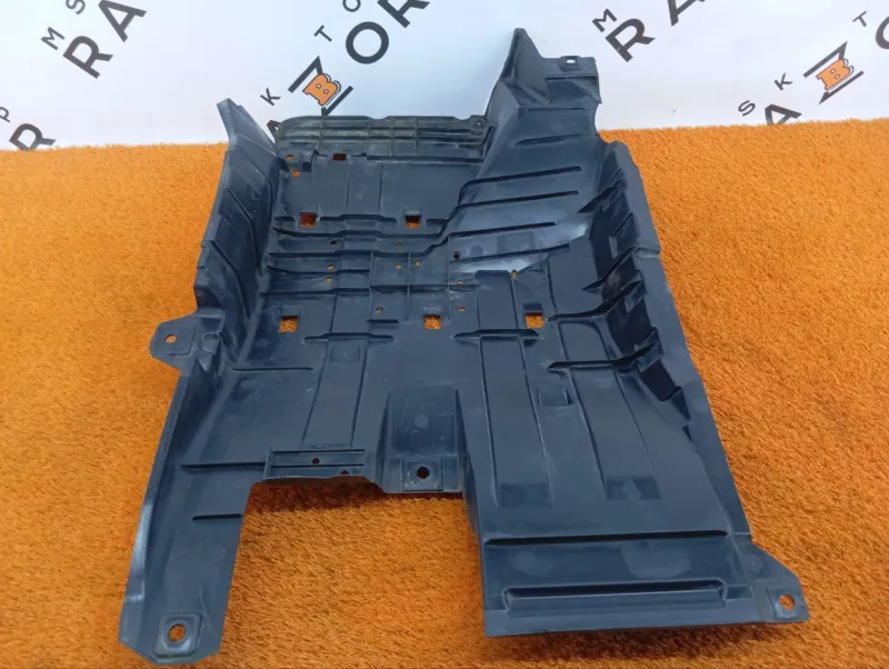 Защита днища кузова