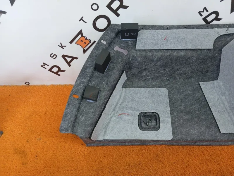 Обшивка багажника