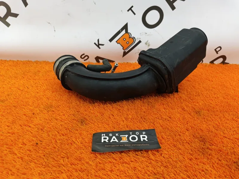 Патрубок интеркулера