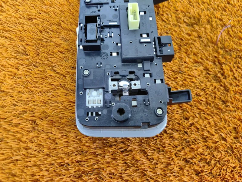 Плафон салона