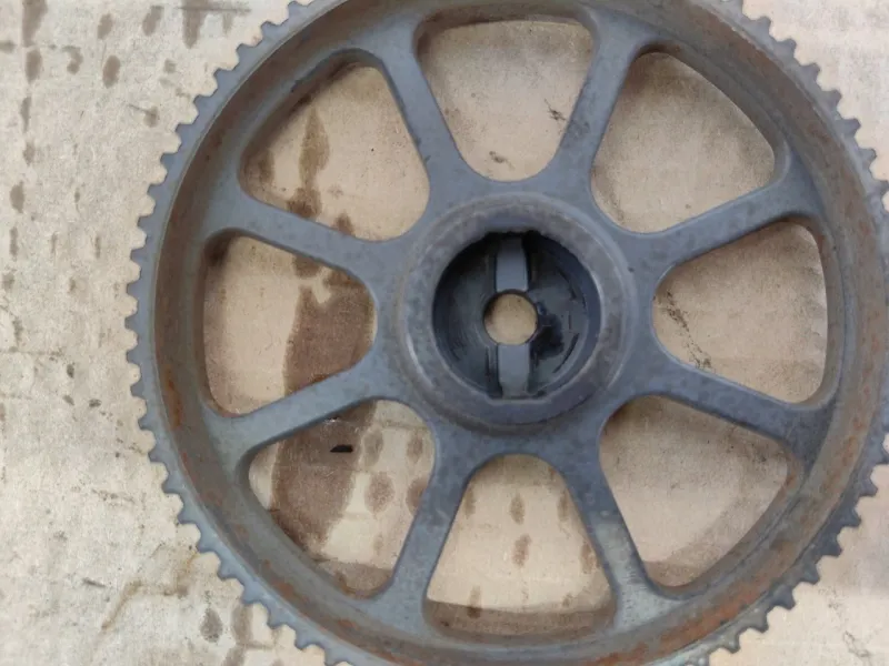 Шестерня распредвала