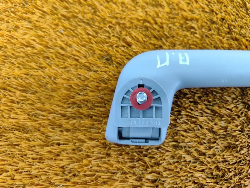 Ручка потолка