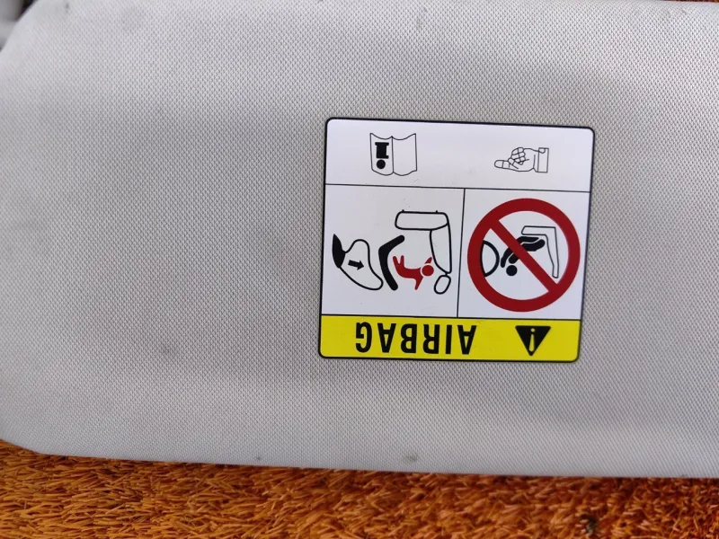 Козырек солнцезащитный