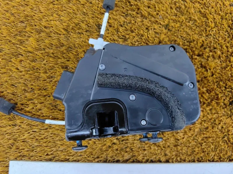 Замок двери