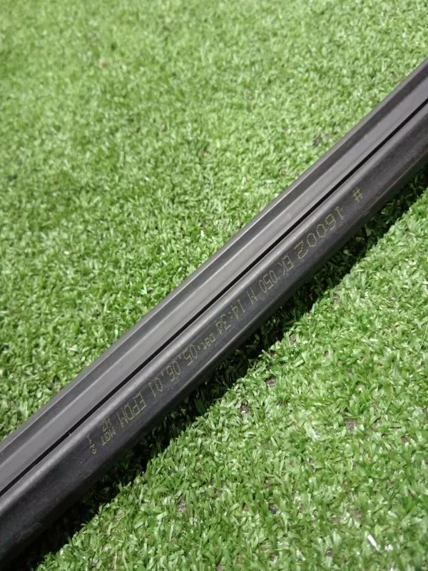 Уплотнитель стекла двери