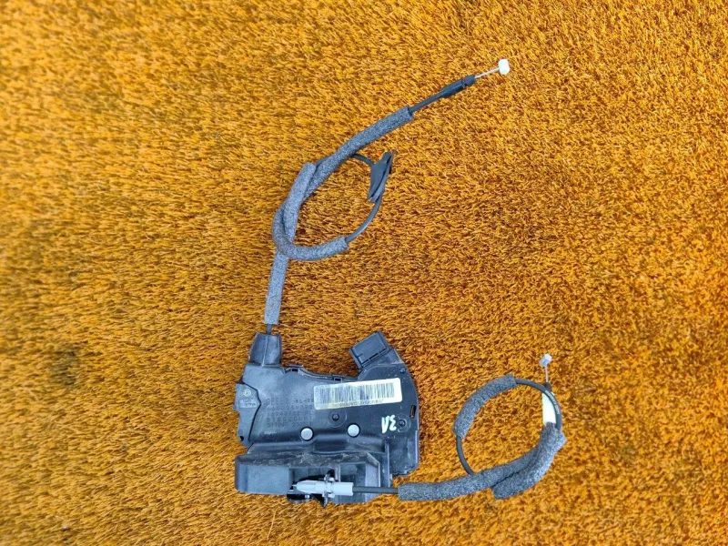 Замок двери