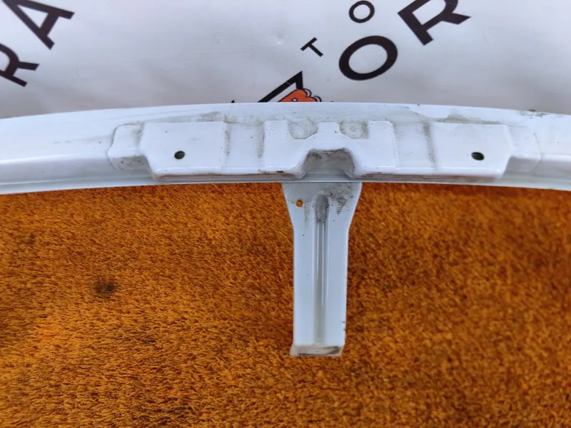 Усилитель бампера