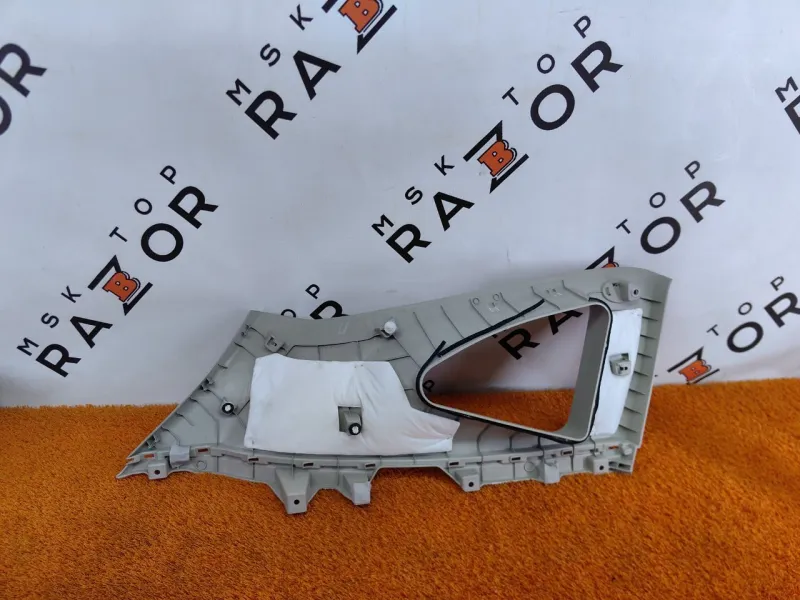 Накладка на стойку кузова