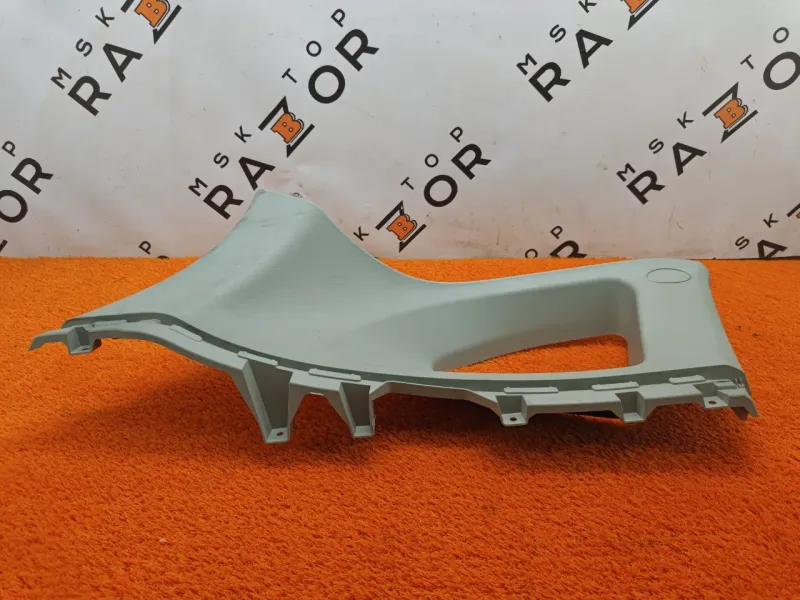 Накладка на стойку кузова