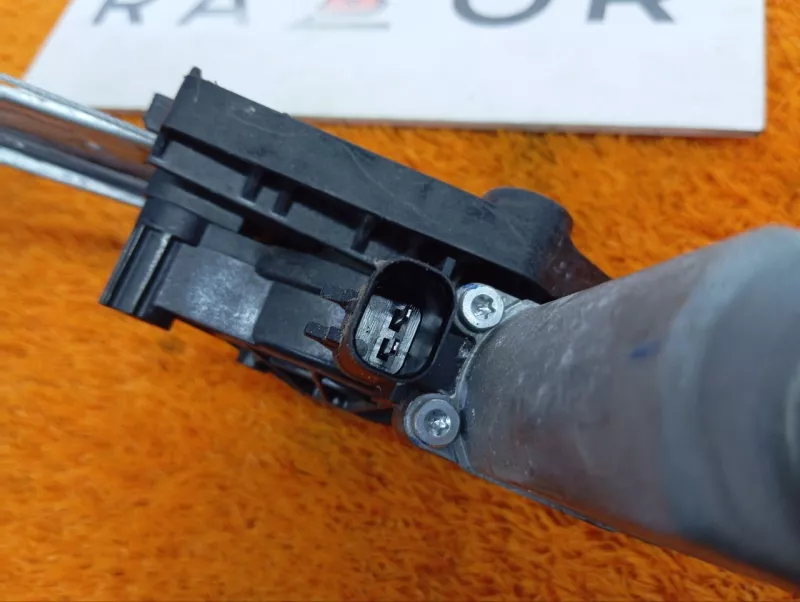 Стеклоподъемник