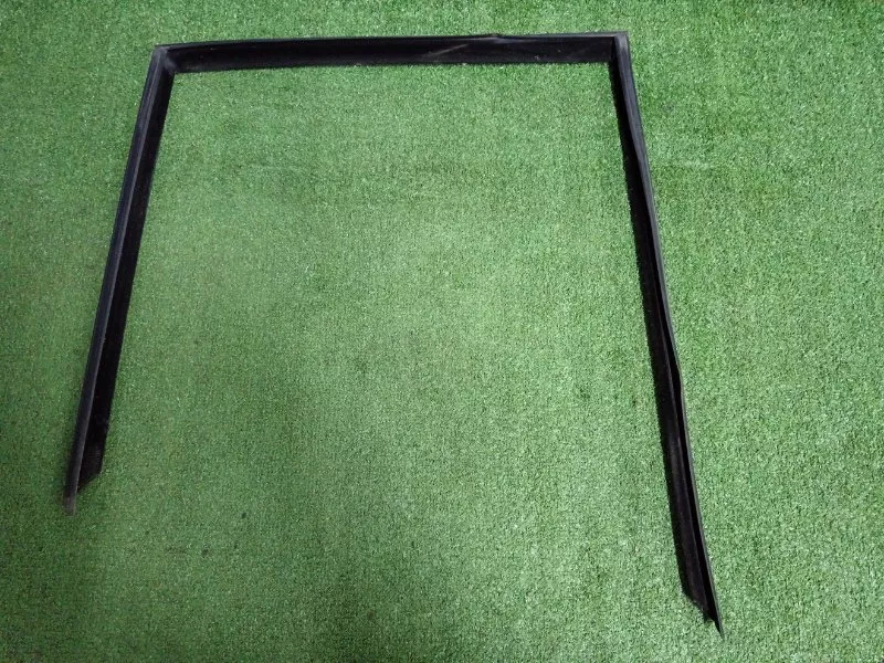 Молдинг двери