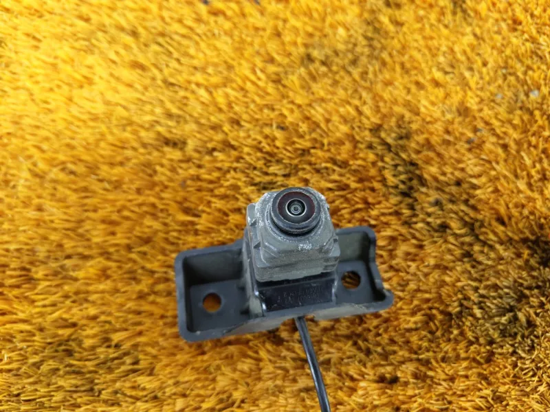 Камера заднего вида