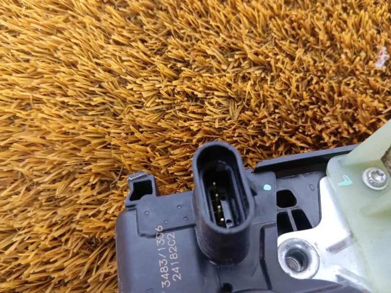 Замок двери