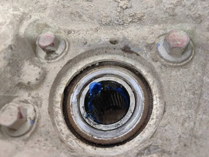 Кулак поворотный