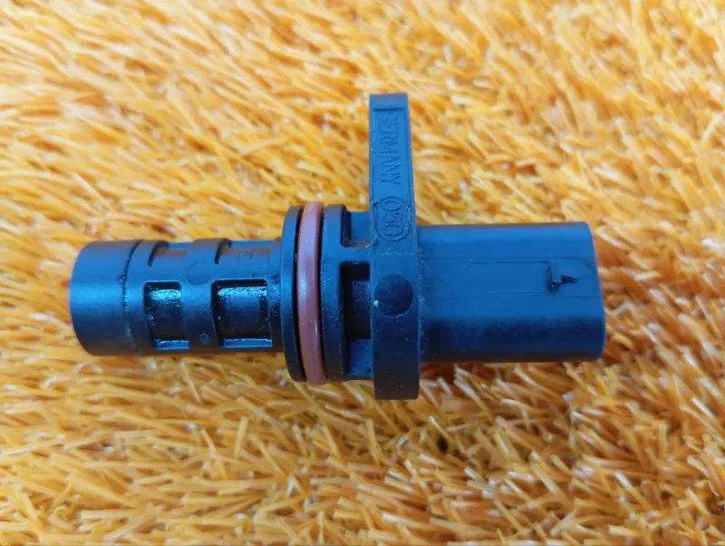 Датчик положения коленвала